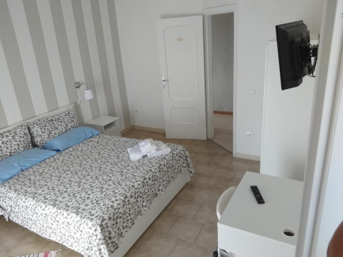 Casa Castellano Bed & Breakfast Нола Екстериор снимка